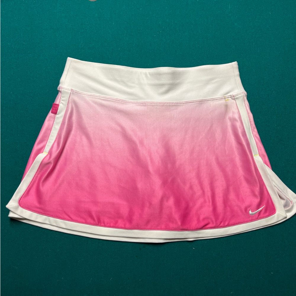 Nike Fuchsia and White Sports Skirt